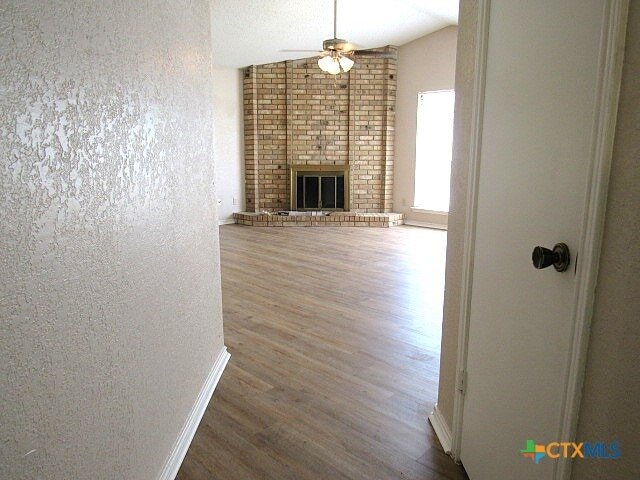 Photo - 1706 Wickfield Way