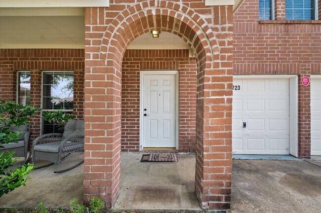 Photo - 13723 Anwar Dr