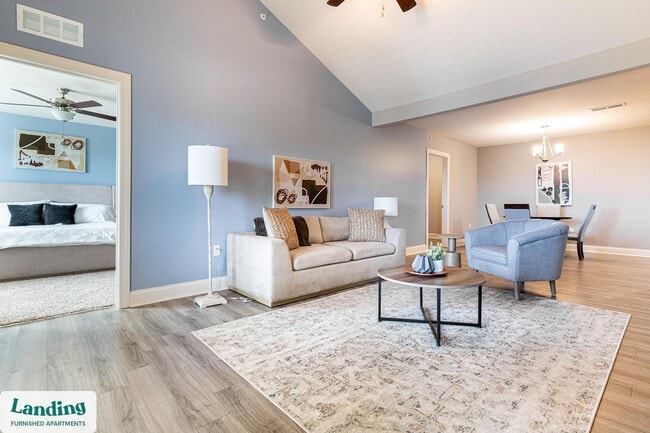 Photo - 305 Laredo Dr Unit 2-306