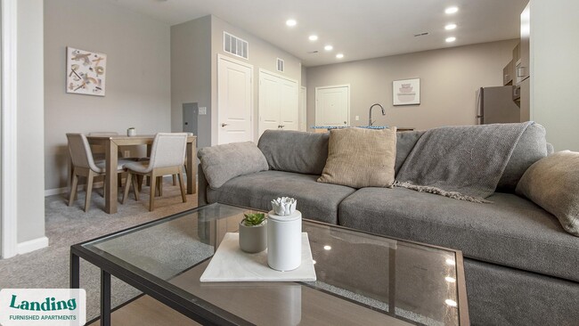 Photo - 16346 Lydia Hill Dr Unit 3-3309.1407558