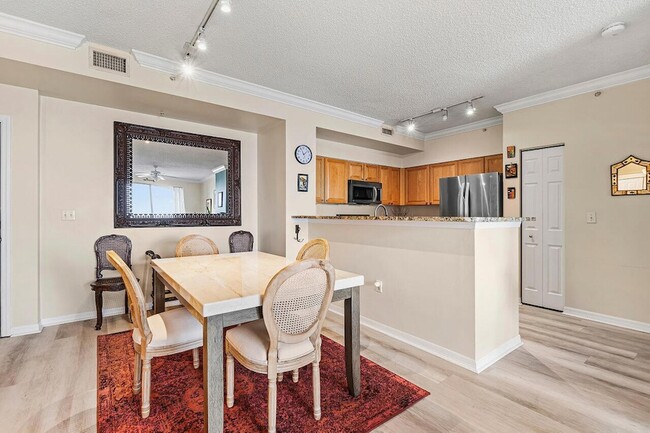 Photo - 616 Clearwater Park Rd Unit 1206