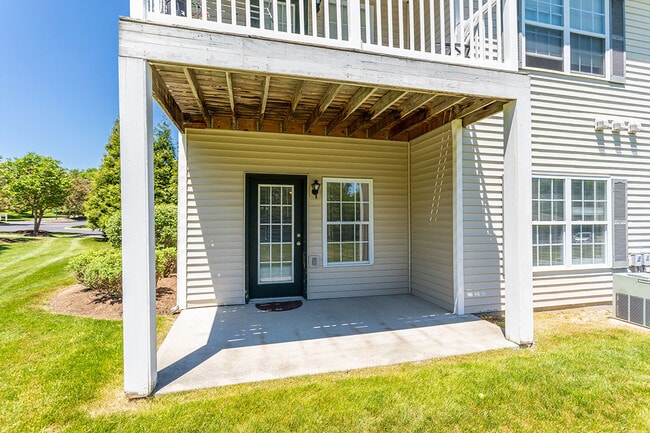 Photo - WoodsEdge Apartments