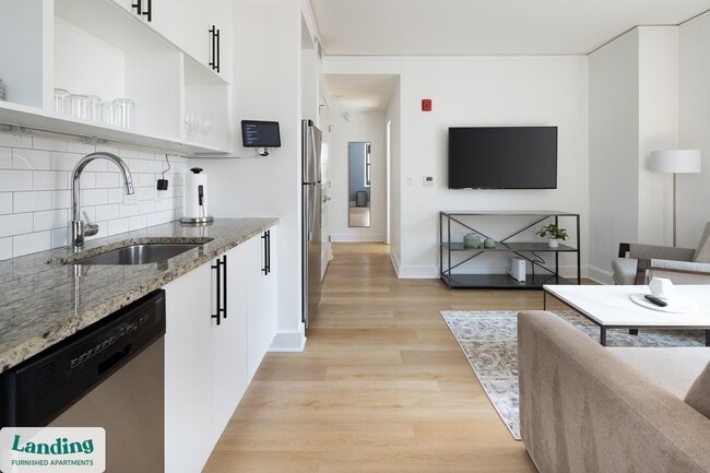 Photo - 933 McGee St Unit 1-501.1411124