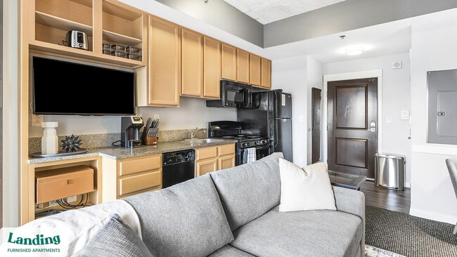 Photo - 335 W 9th St Unit 903.1403837