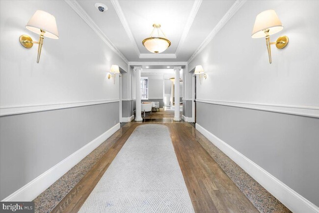 Photo - 1830 17th St NW Unit 103