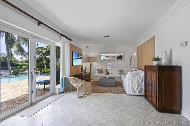 Photo - 1925 Coral Gardens Dr