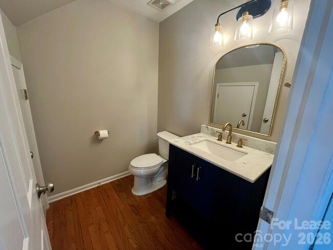 Photo - 16854 Bridgeton Ln