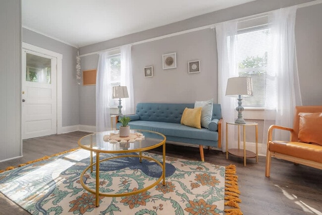 Photo - 5706 N Suwanee Ave Unit ID1271940P