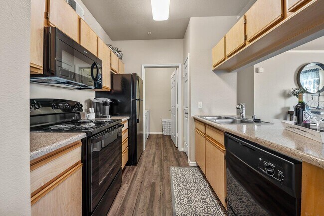 Photo - San Riva At The Foothills