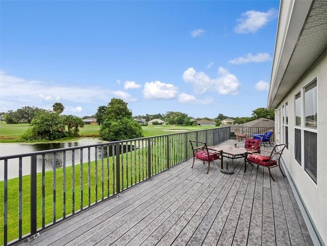 Photo - 1976 The Oaks Blvd