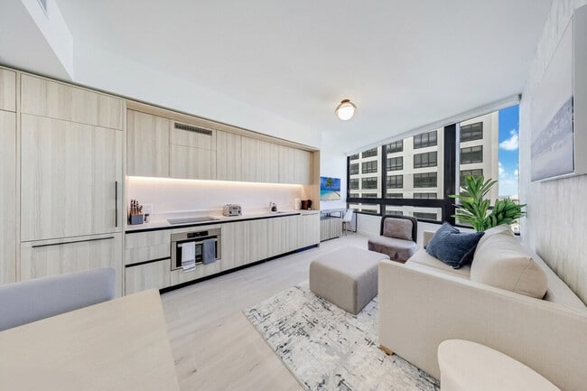 Photo - 350 N Miami Ave Unit SI ID1501545P