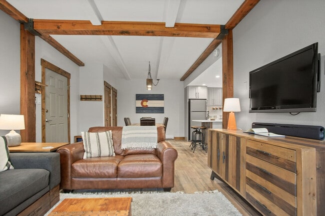 Photo - 2016 Indian Summer Dr Unit SI ID1564287P