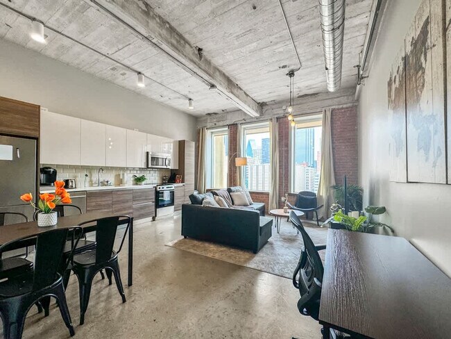 Photo - 500 S Ervay St Unit ID1055872P