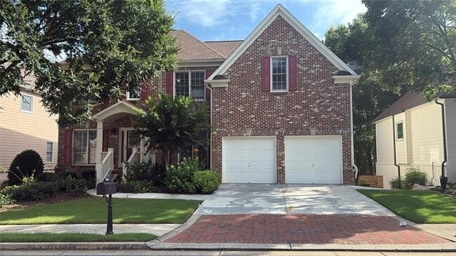 Building Photo - 1880 Willshire Glen