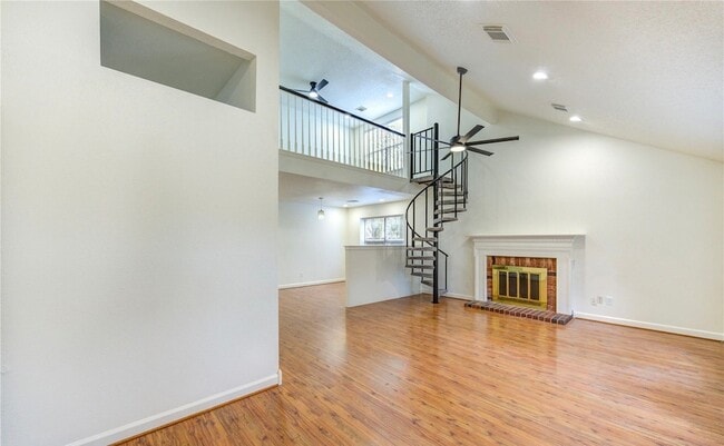 Photo - 16830 Scenic Gardens Dr