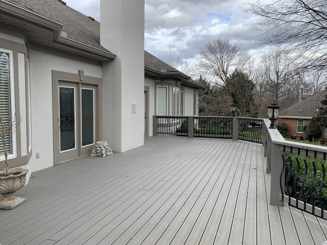 Photo - 111 Geers Ct