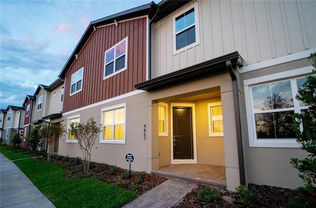 Building Photo - 4867 Cross Pr Pkwy