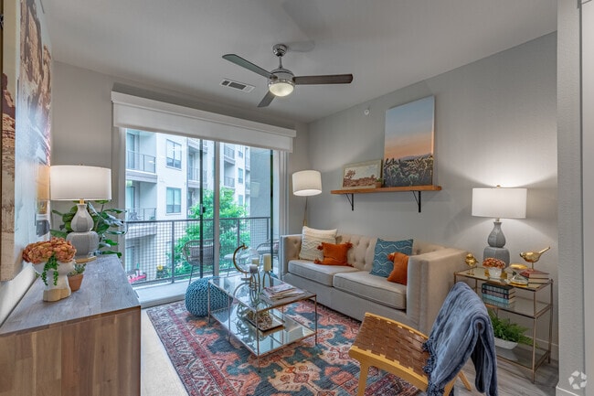 1BR, 1BA - 799 SF - The Standard at Legacy