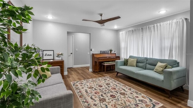 Photo - 821 Pennsylvania Ave