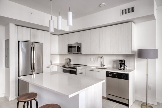 Photo - 21 NE 22nd St Unit FL11-ID147