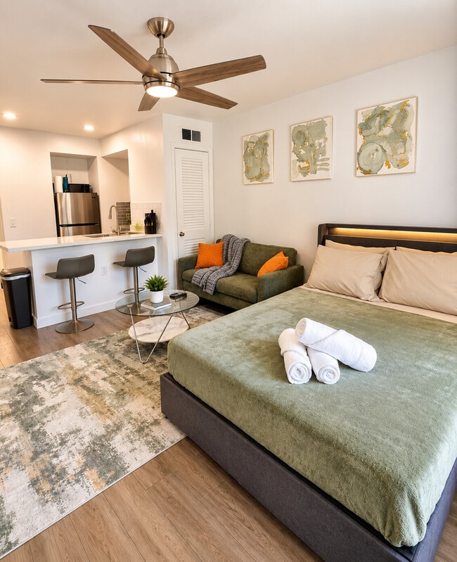 Photo - 6811 Great Northern Blvd Unit SI FL2-ID1497890P