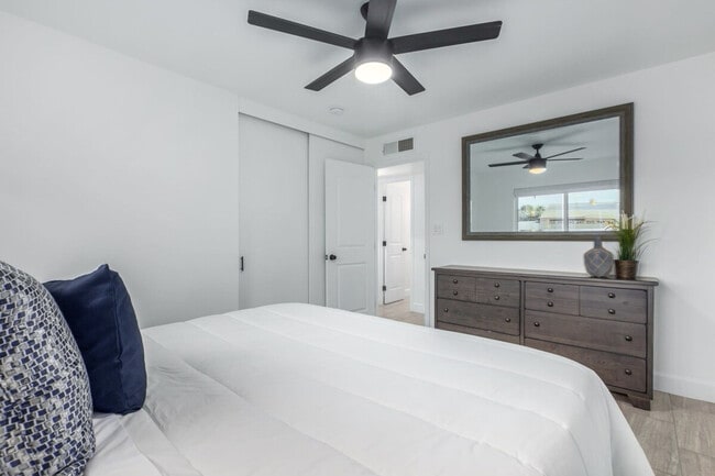 Photo - 7302 E Coronado Rd Unit SI ID1558678P