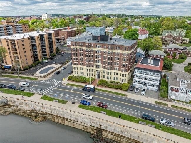 Photo - 285 Lynn Shore Dr Unit 710