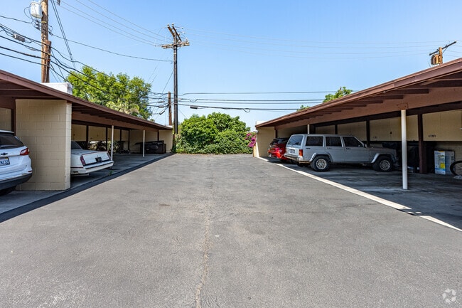 Parking - Foothill Terrace