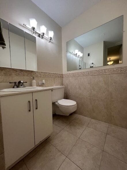 Photo - 7004 JFK Blvd E