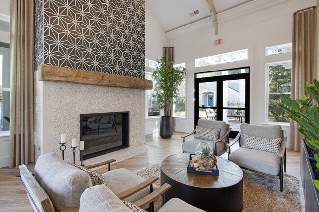 1000 West, Charleston, SC, Resident Clubhouse - 1000 West