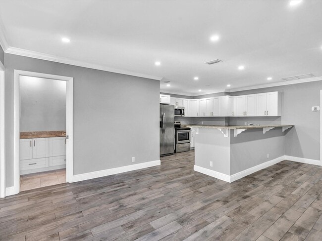 Photo - 3880 NW 79th Ave