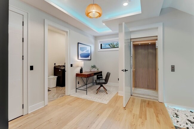 Photo - 2111 Cahal Ave