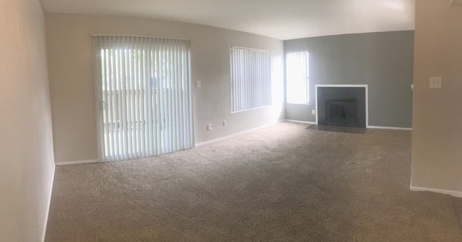 One Bedroom / One Bathroom - The Boulevard