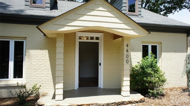 Photo - 4400 Woods End Ln