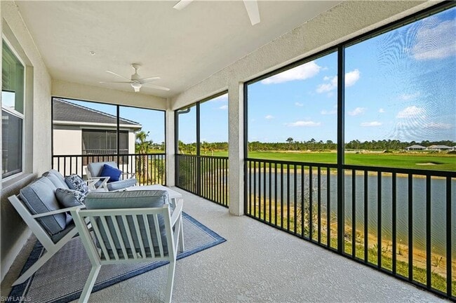 Building Photo - 15935 Grassland Ln Unit 4021