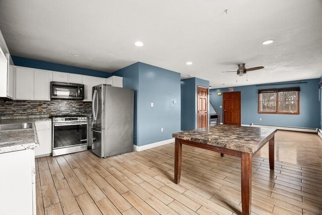 Photo - 39 Blendall St Unit Room 1