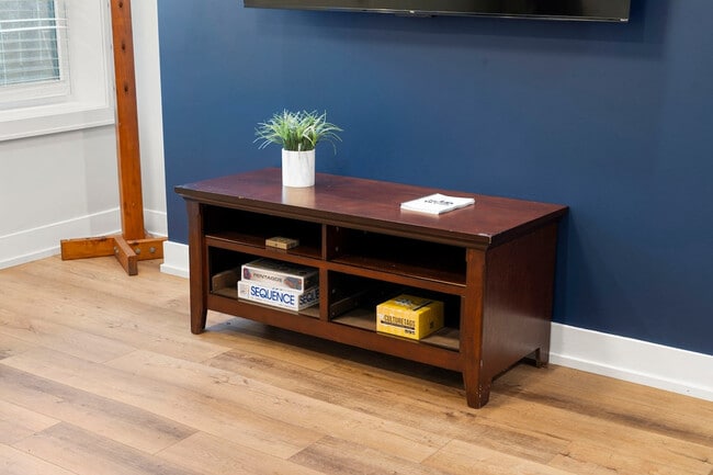 Building Photo - 2207 W 18th St Unit ID1244930P