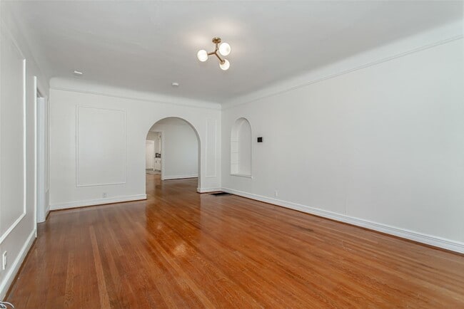 Photo - 4204 Prescott Ave Unit 1