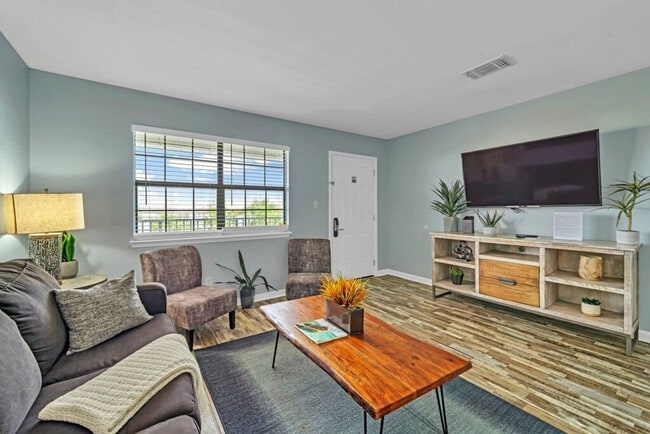 Photo - 312 Bream Ave Unit SI ID1502001P