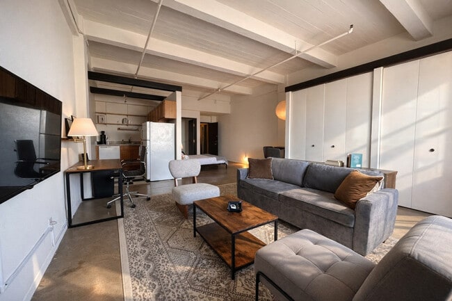 Photo - 823 N 2nd St Unit SI ID1379051P