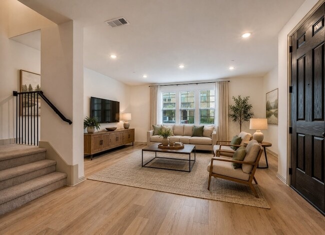 Photo - 512 Parkside Dr