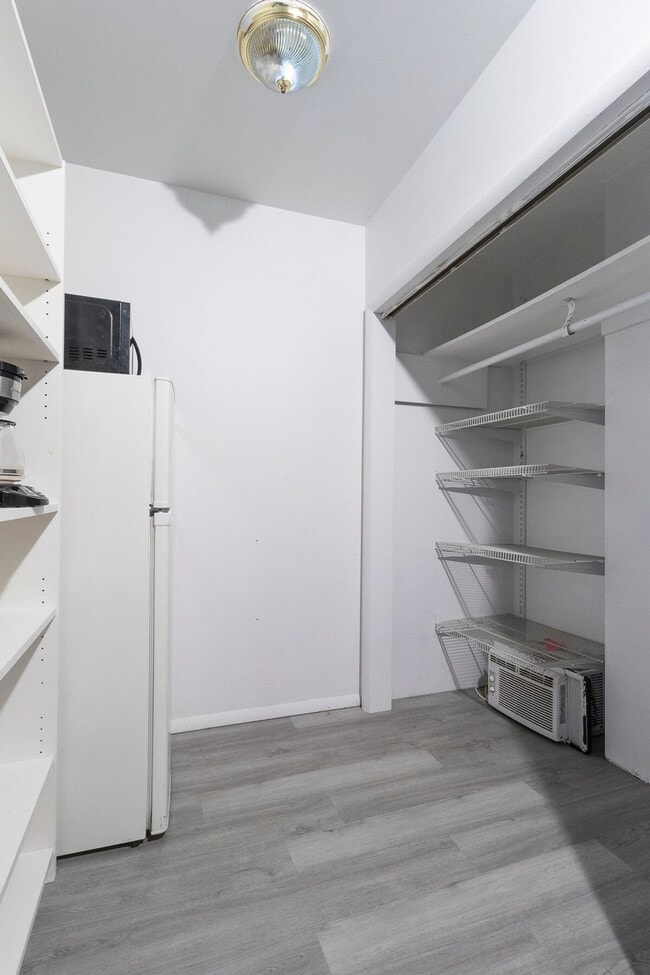 Photo - 131 E 94th St Unit SI ID1032065P