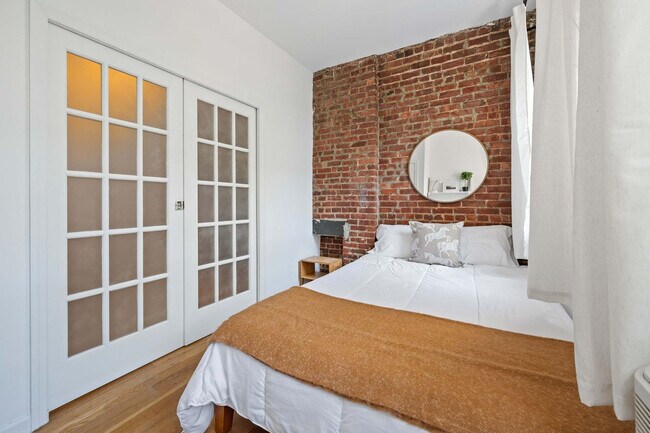 Photo - 416 W 49th St Unit ID1261202P