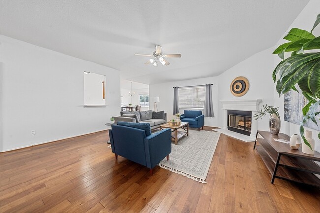 Photo - 10120 Salem Way