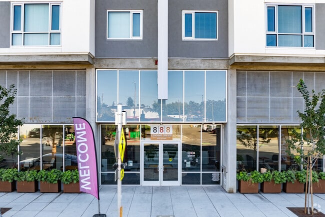 Entrance - 888 Fourth Street Apartments, LLC