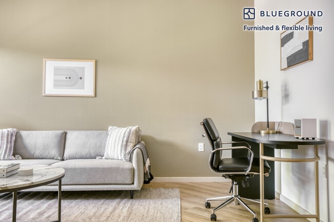 Photo - 6201 Hollywood Blvd Unit FL4-ID839