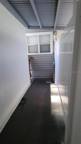 Photo - 411 Ave E SE Unit B