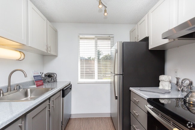 Photo - ReNew Dash Point