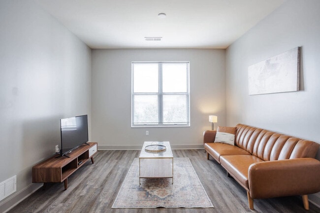 Building Photo - 121 E Freedom Way Unit ID1257377P