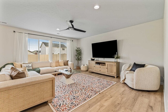 Photo - 5302 E Burnte Peak St Unit ID1322141P